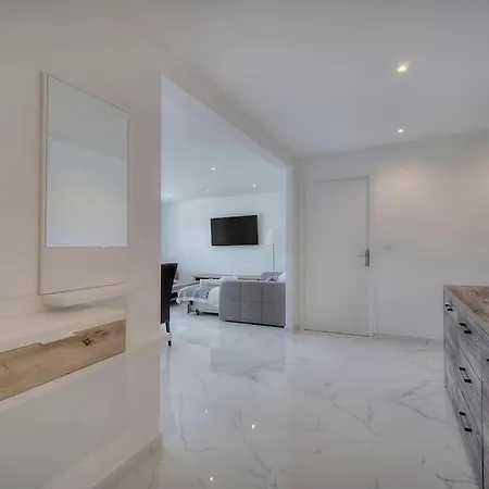 Apartment Immogroom - Ac - 1 Bedroom - Balcony - Renovated Cannes
