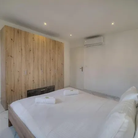 Immogroom - Ac - 1 Bedroom - Balcony - Renovated