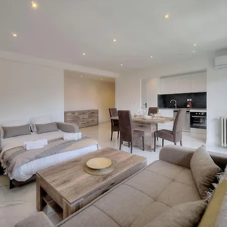 Immogroom - Ac - 1 Bedroom - Balcony - Renovated *